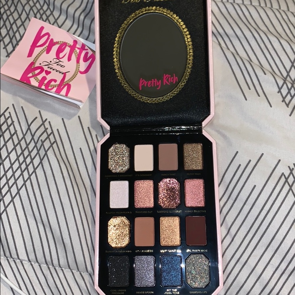 too faced pretty rich palette - Picture 4 of 5